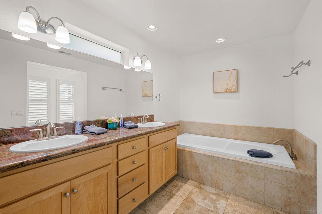 432 S Cleveland Street Property Photo 28