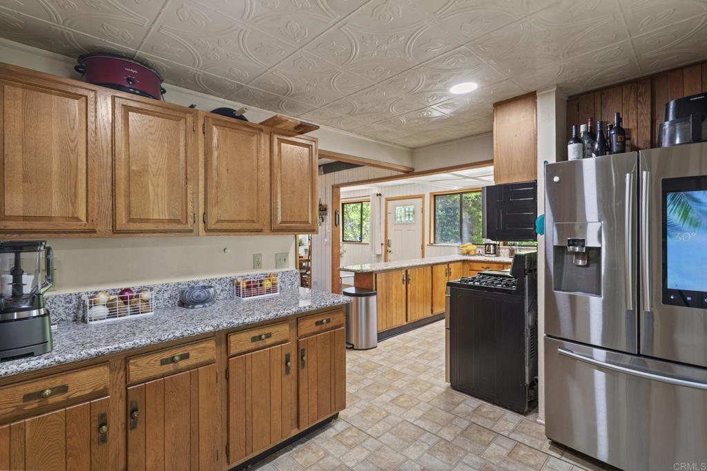 1148 Saturn Way Property Photo 11
