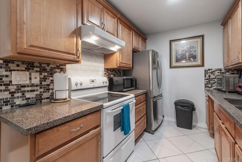 2340 Hosp Way 120 Property Photo 13