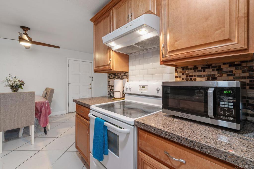 2340 Hosp Way 120 Property Photo 14