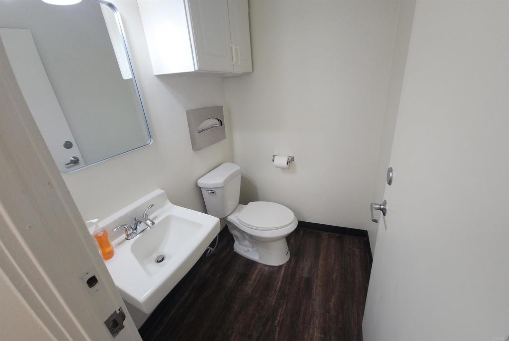 3230 Waring Ct A Property Photo 24