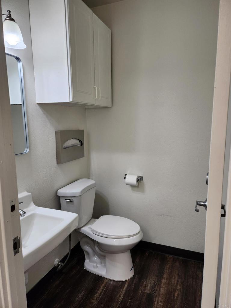 3230 Waring Ct A Property Photo 26