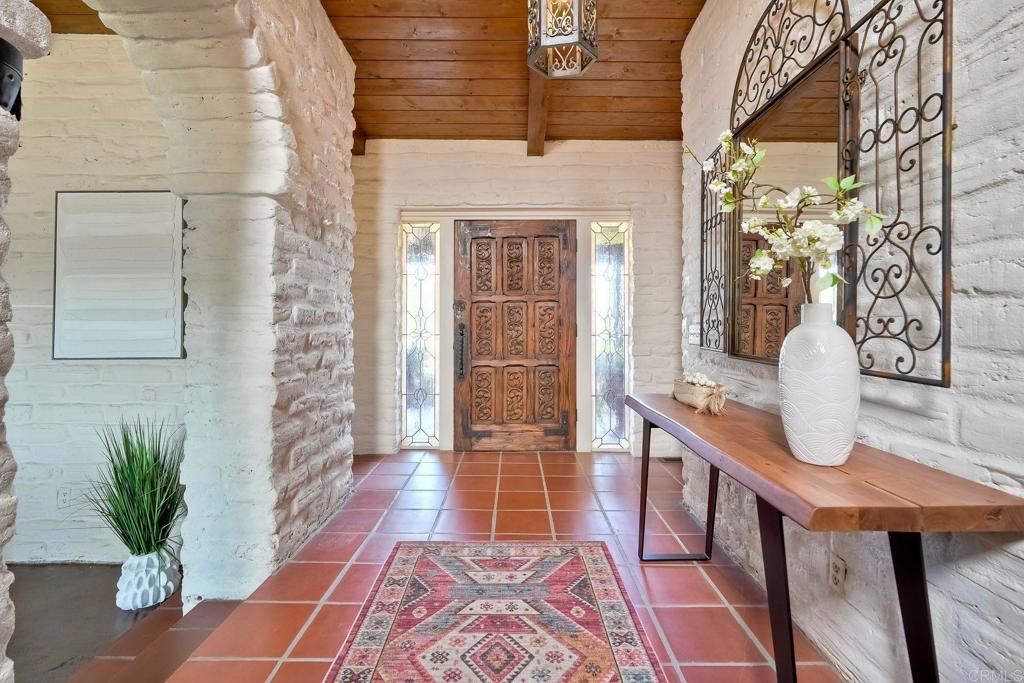 3149 Old Post Rd Property Photo 3