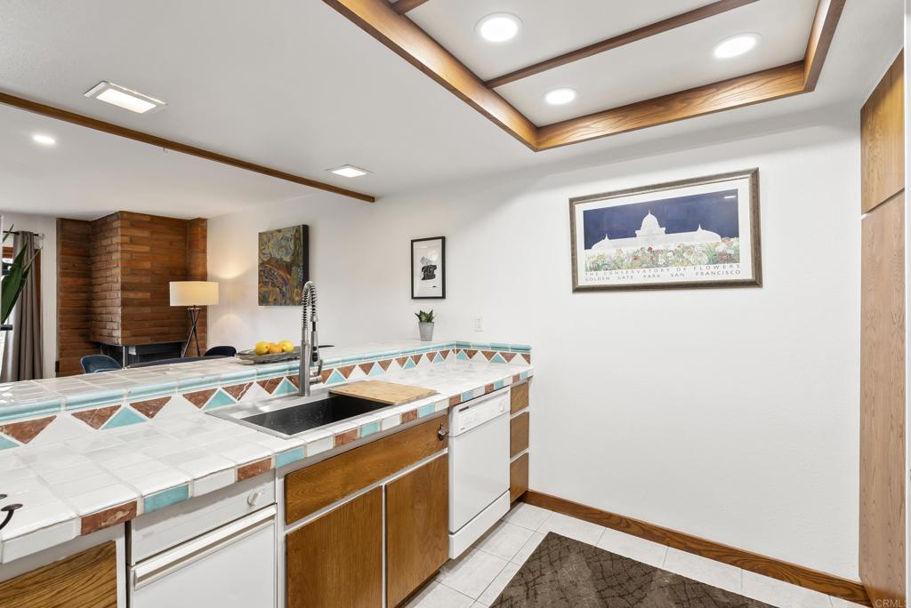 2510 Navarra Drive 506 Property Photo 22