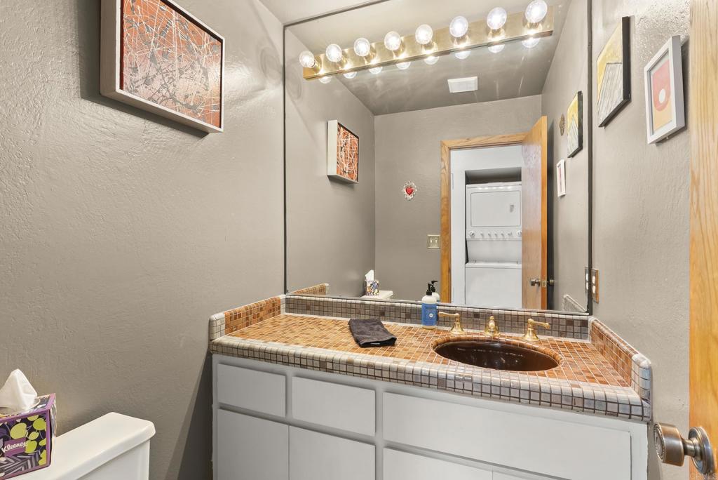 2510 Navarra Drive 506 Property Photo 28