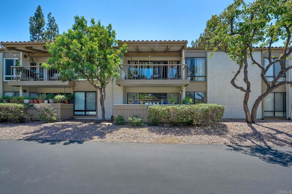 12505 Oaks North Drive 141 Property Photo 3