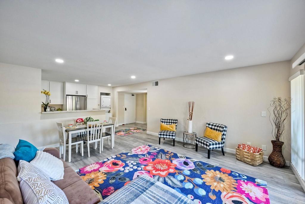 12505 Oaks North Drive 141 Property Photo 12