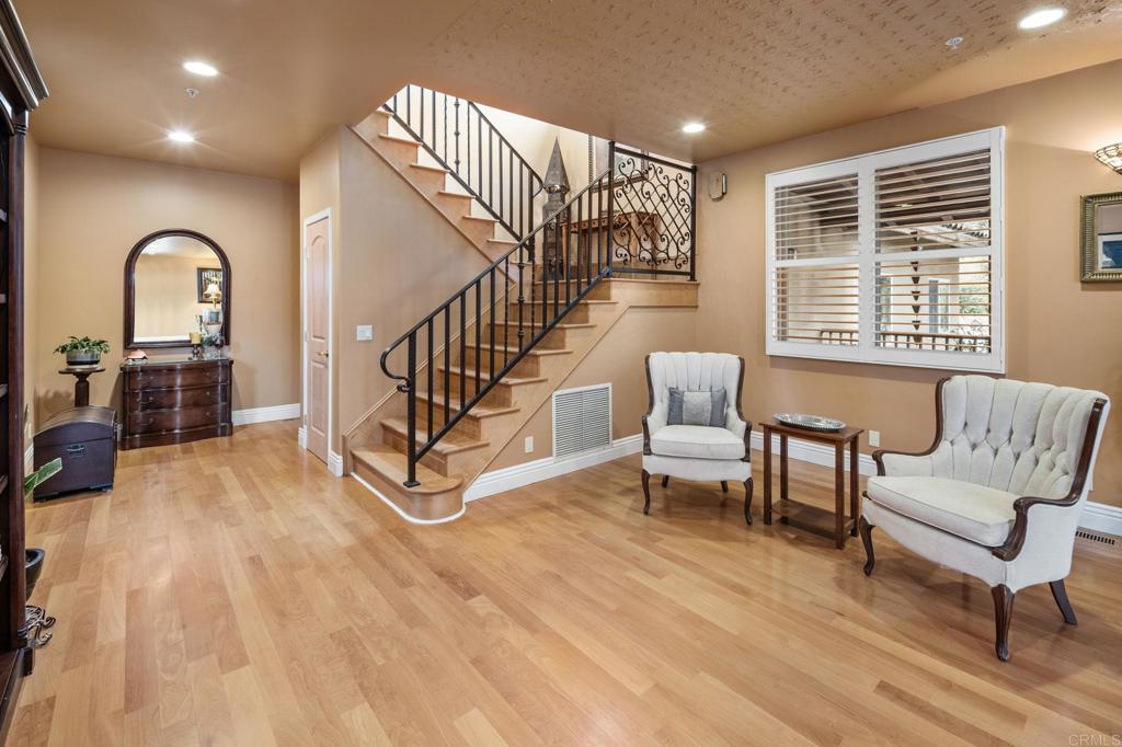 18351 Woods Hill Property Photo 23