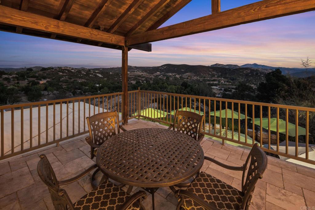 18351 Woods Hill Property Photo 59