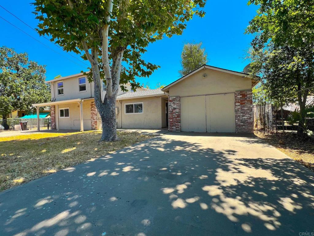 2150 Michael Avenue Property Photo 1