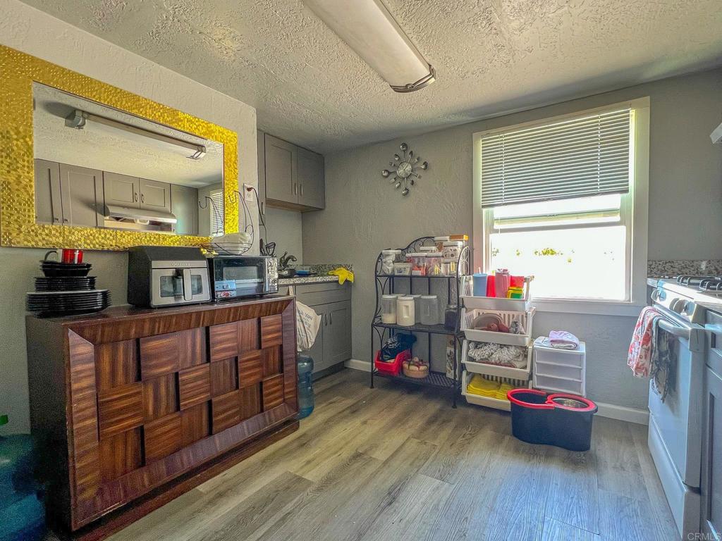 2150 Michael Avenue Property Photo 7