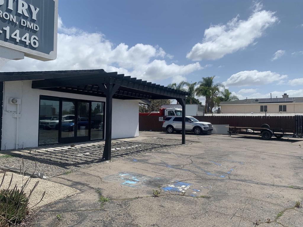 9325 Jamacha Blvd Property Photo 1