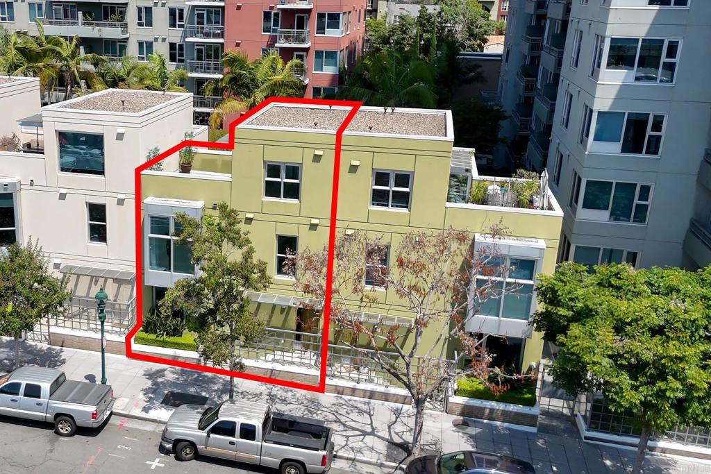 1545 State Street Property Photo 2