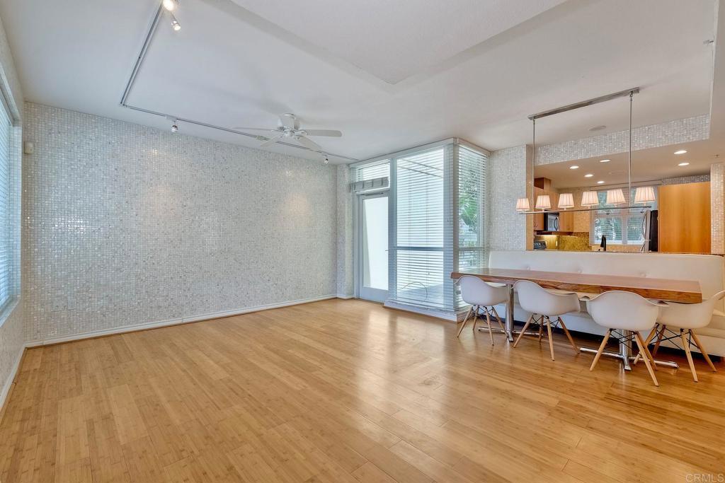 1545 State Street Property Photo 3