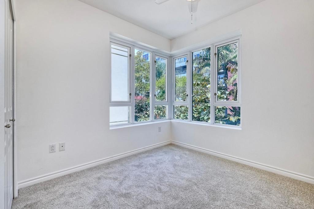 1545 State Street Property Photo 20