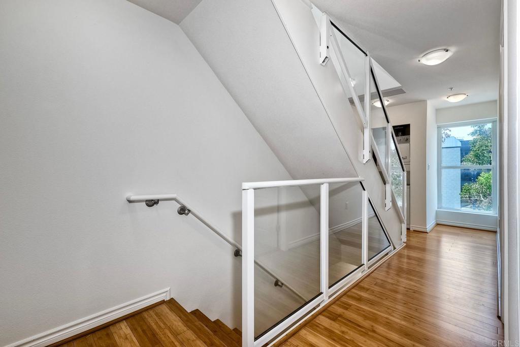 1545 State Street Property Photo 22