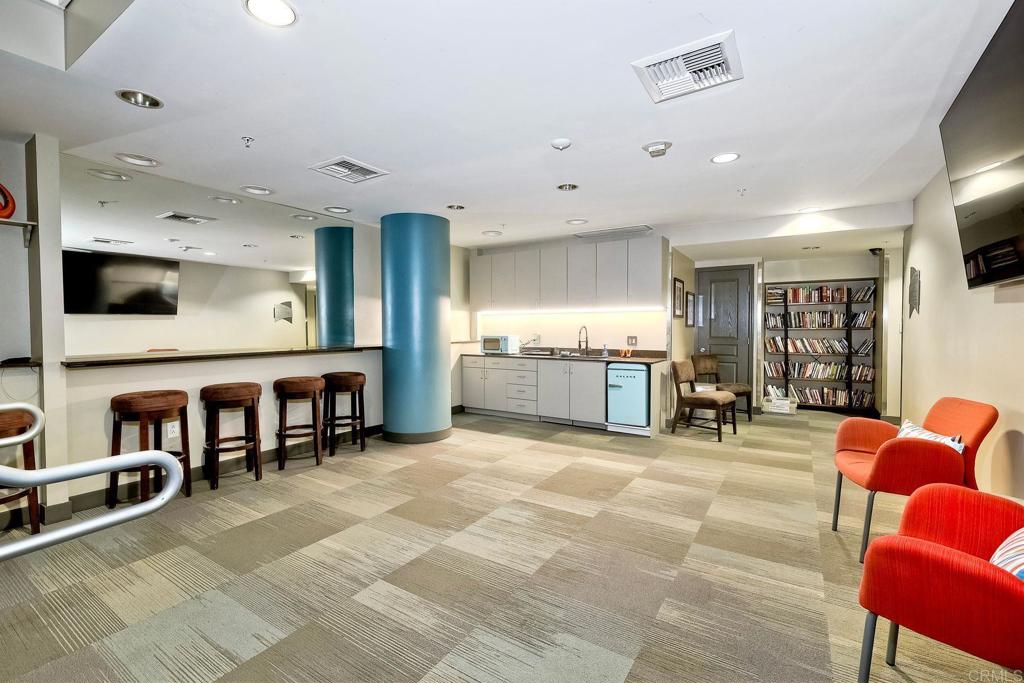 1545 State Street Property Photo 38