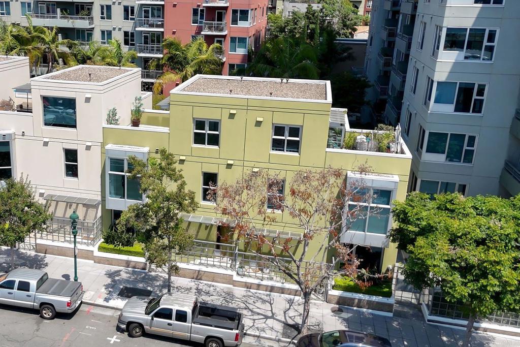 1545 State Street Property Photo 43