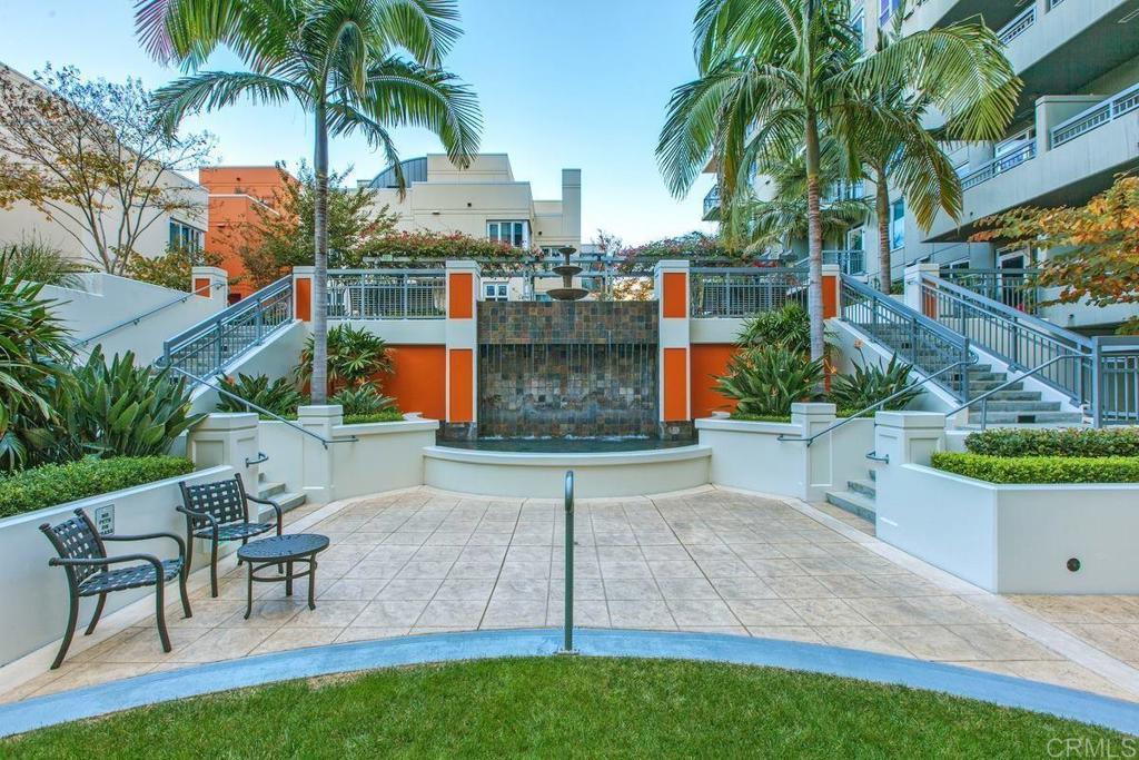 1545 State Street Property Photo 45