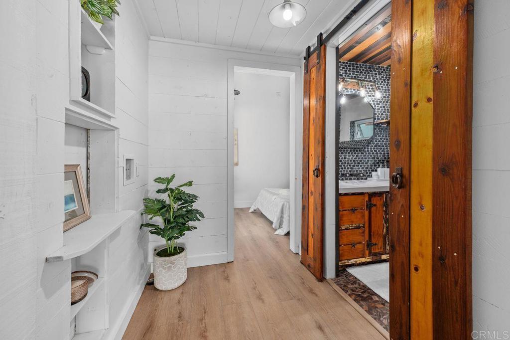 159 W Diana 6 Property Photo 11