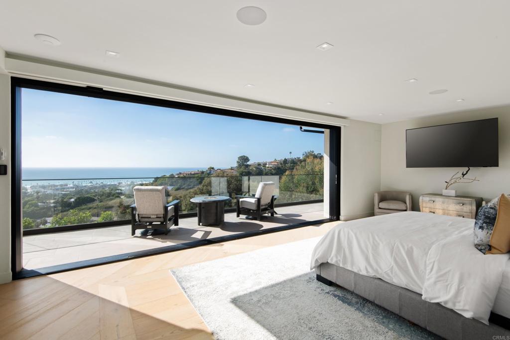 2684 Costebelle Drive Property Photo 20