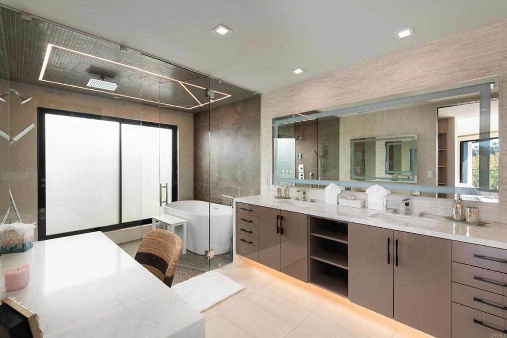 2684 Costebelle Drive Property Photo 23