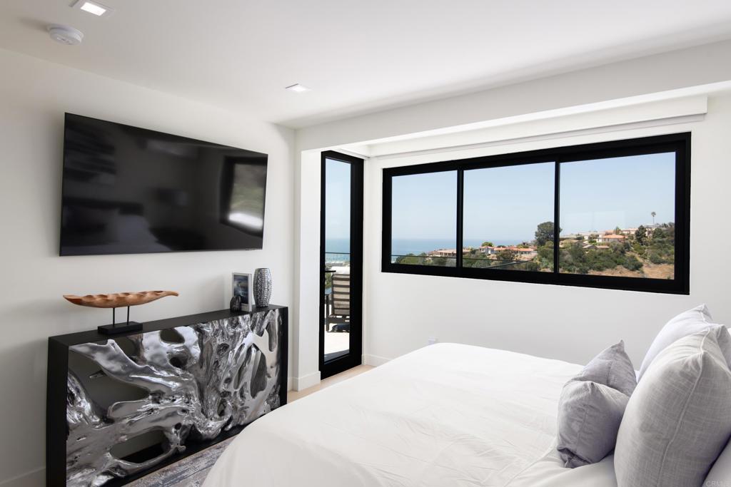 2684 Costebelle Drive Property Photo 26