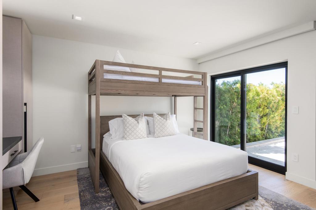 2684 Costebelle Drive Property Photo 28