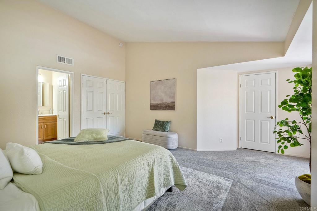 12732 Camino De La Breccia 9 Property Photo 20