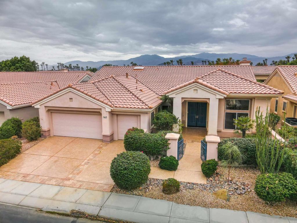 78571 Hidden Palms Dr. Property Photo 1