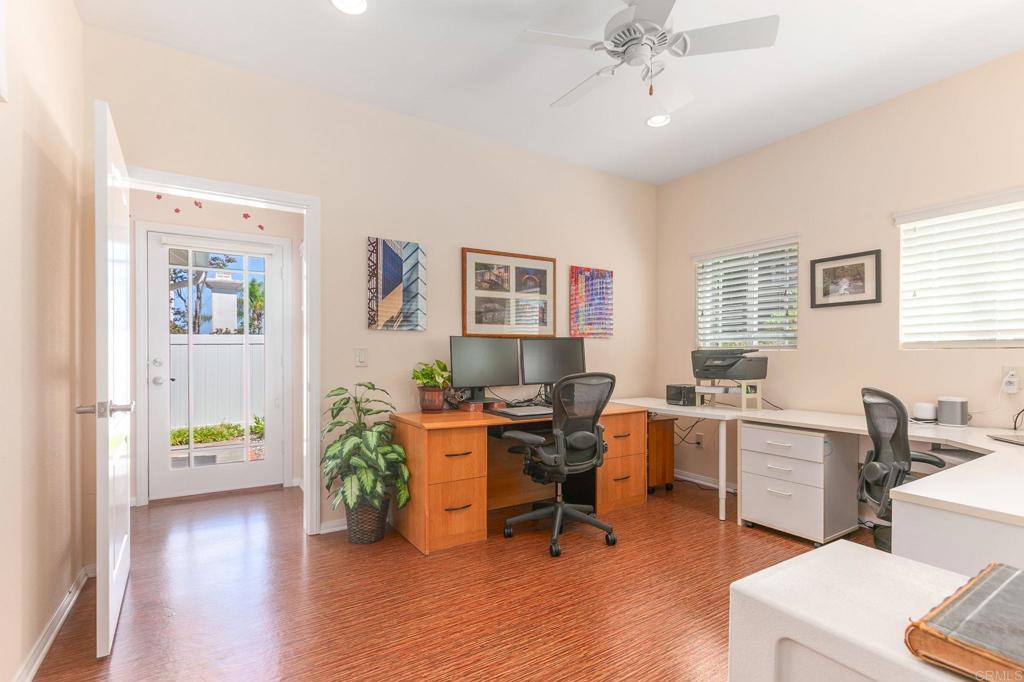 1911 La Subida Way Property Photo 15