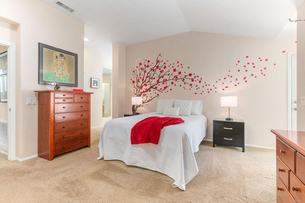 1911 La Subida Way Property Photo 18