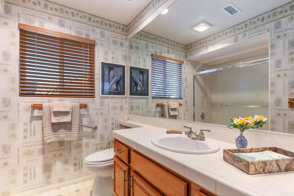 1911 La Subida Way Property Photo 22