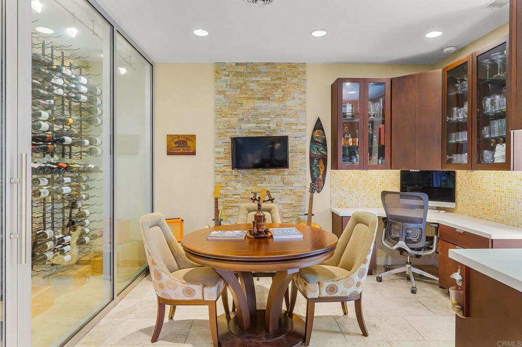 6497 Wayfinders Court Property Photo 28