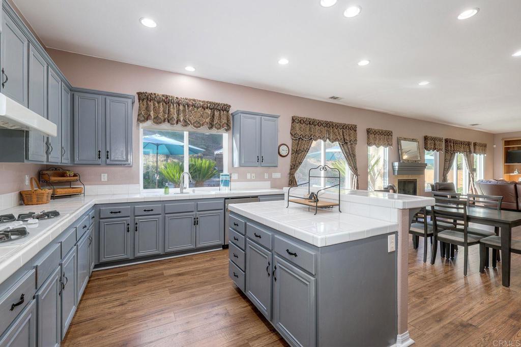 3225 Hidden Estates Lane Property Photo 14