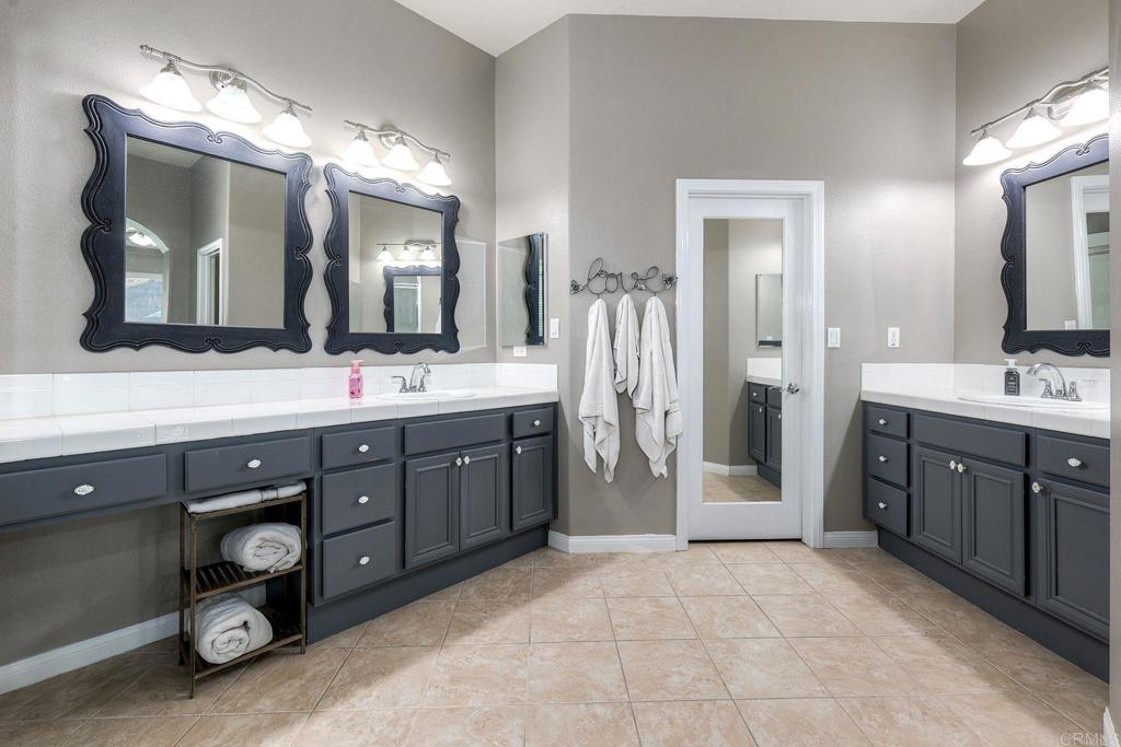 3225 Hidden Estates Lane Property Photo 23