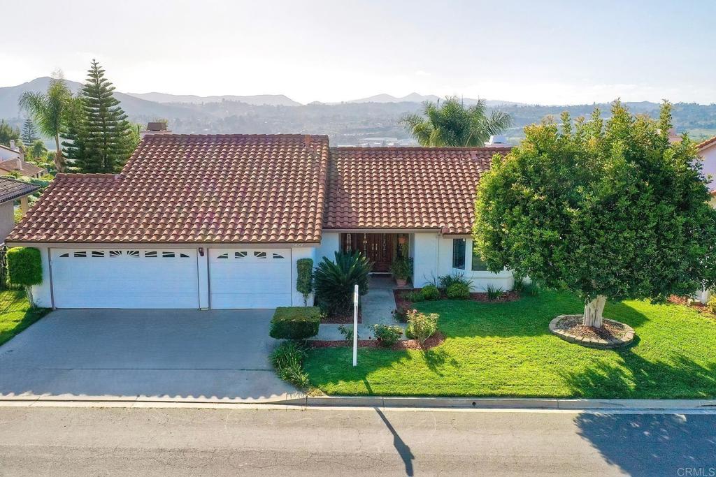 3829 Pinnacle Place Property Photo 1