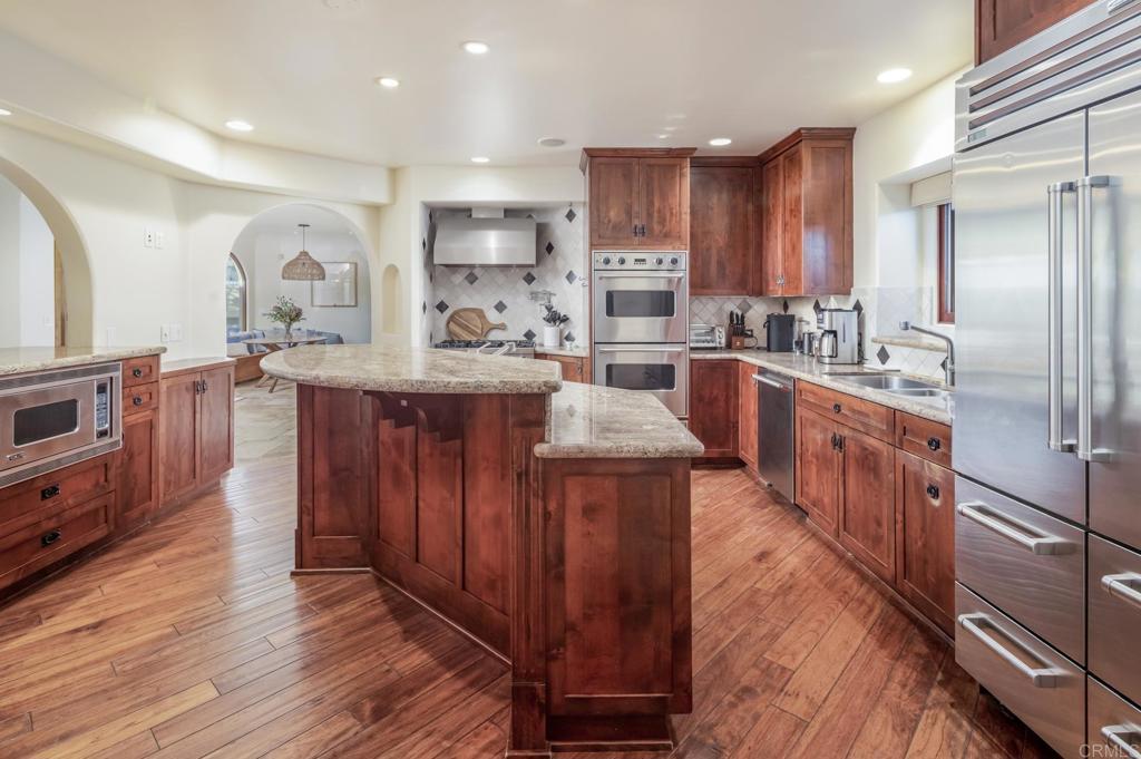 112 La Veta Avenue Property Photo 14