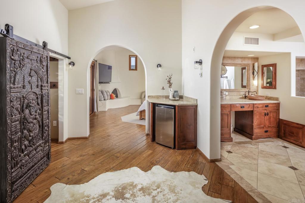 112 La Veta Avenue Property Photo 24