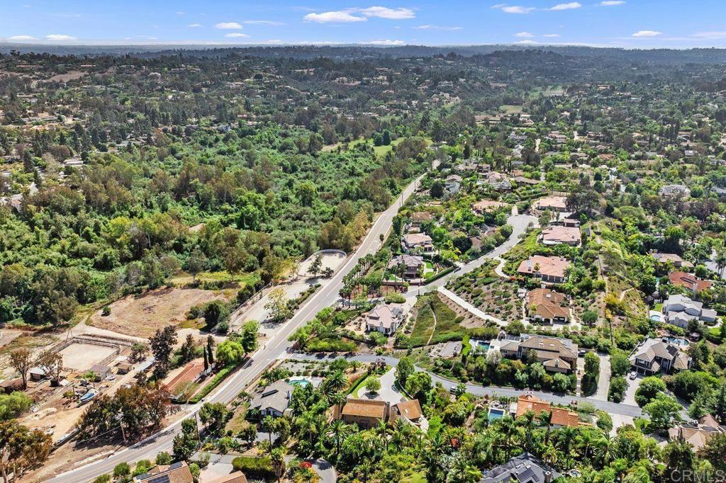 2946 Crystal Ridge Road Property Photo 6