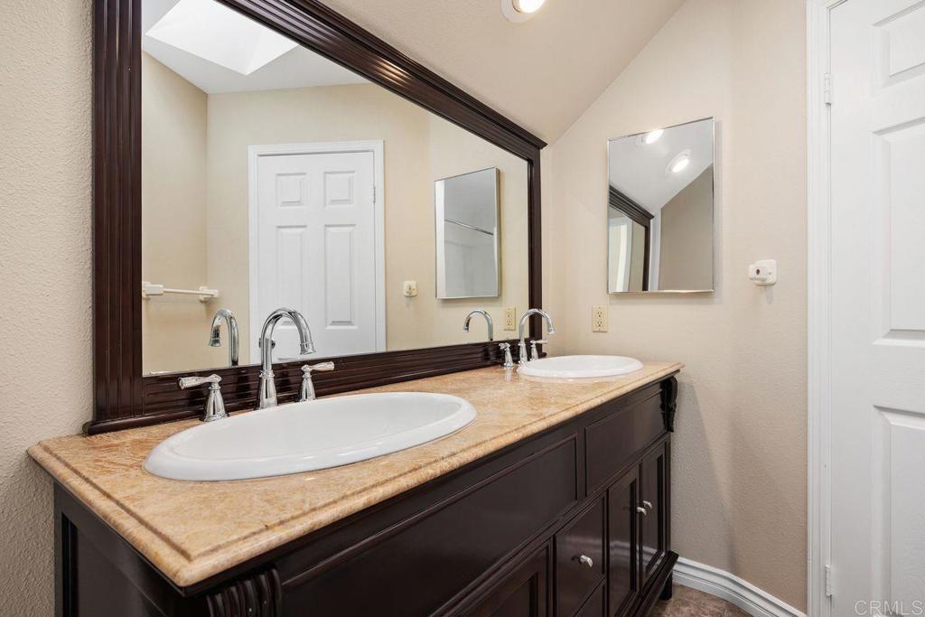 2946 Crystal Ridge Road Property Photo 45