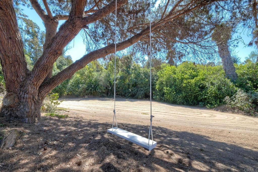 554 Taylor Street Property Photo 3