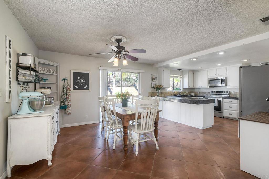 554 Taylor Street Property Photo 15