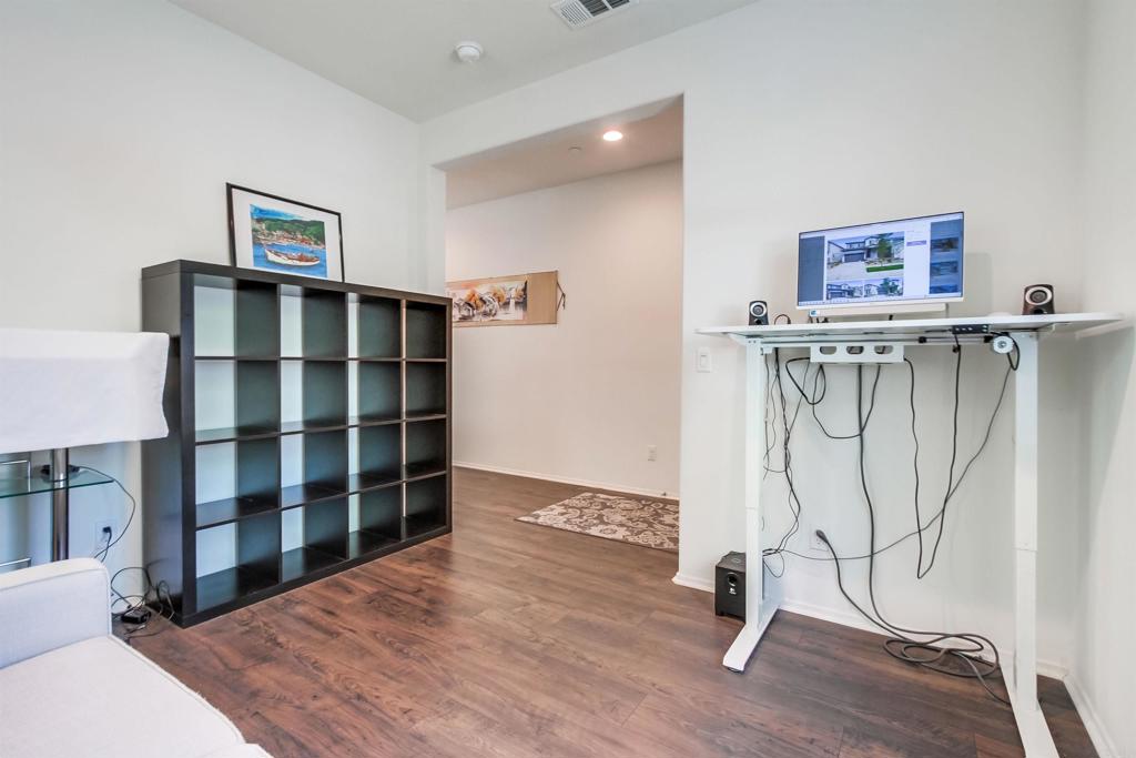 235 Spotted Saddle Way Property Photo 8