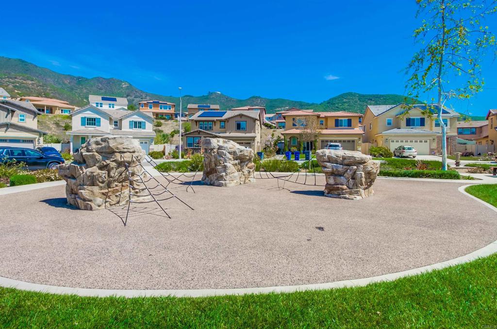 235 Spotted Saddle Way Property Photo 65