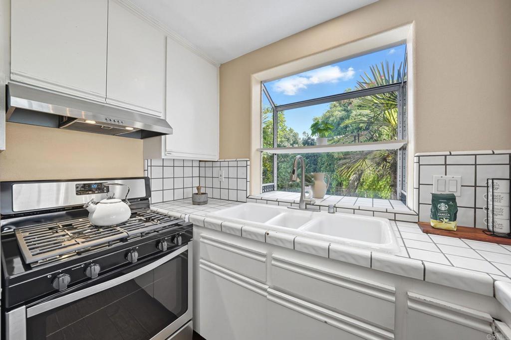 553 Hygeia Ave. Avenue A Property Photo 17