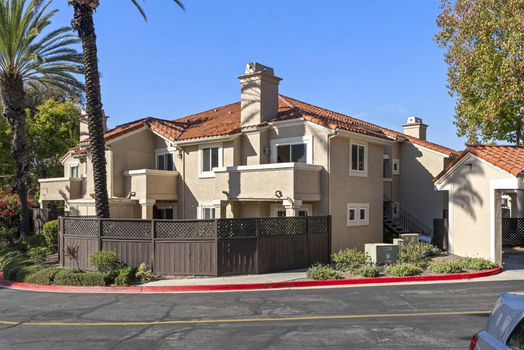 100 Sea Cliff Way 104 Property Photo 4