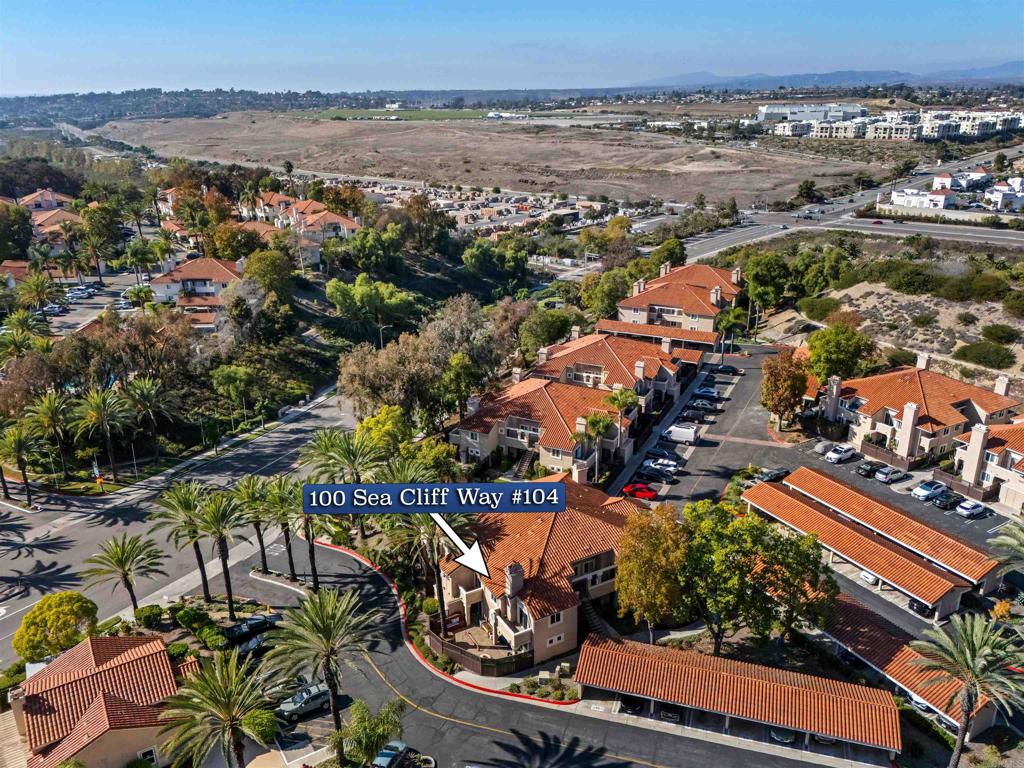 100 Sea Cliff Way 104 Property Photo 6