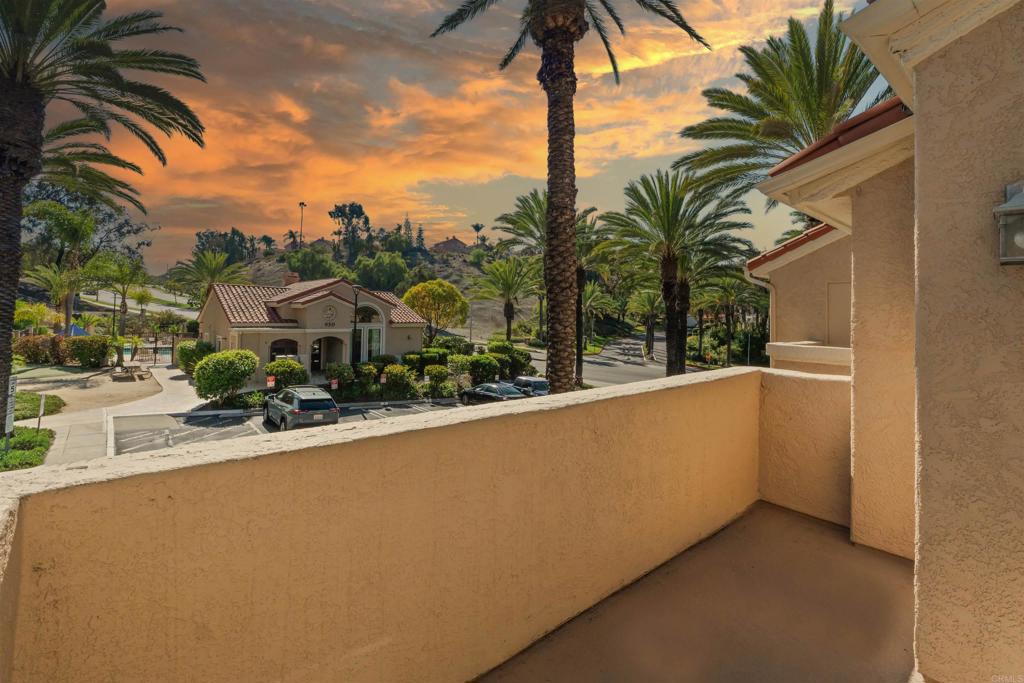 100 Sea Cliff Way 104 Property Photo 7