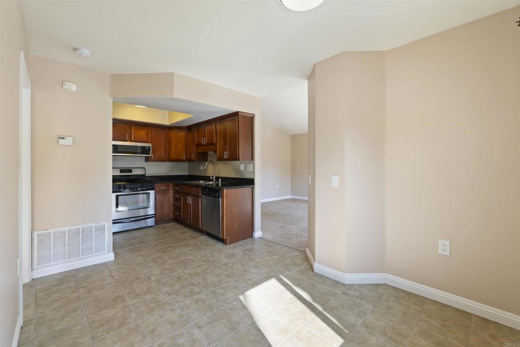 100 Sea Cliff Way 104 Property Photo 20